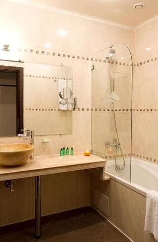 Отель Saint Ivan Rilski Hotel & Apartments Банско Двухместный номер с 1 кроватью или 2 отдельными кроватями-9